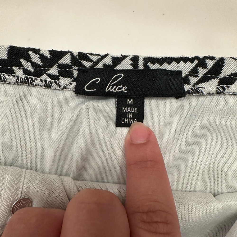 C. Luce Geometric Black and White Mini Skirt - Picture 3 of 5